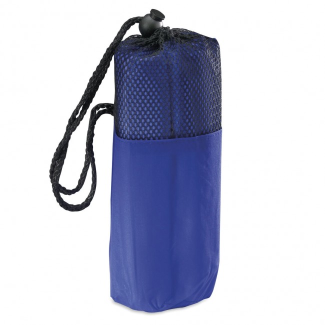 Detalle Bautizo Poncho Zaril