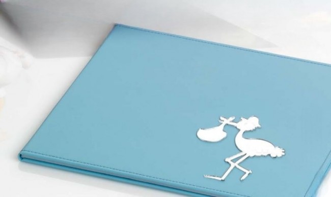 Álbum azul cigüeña para Detalle bautizo personalizado