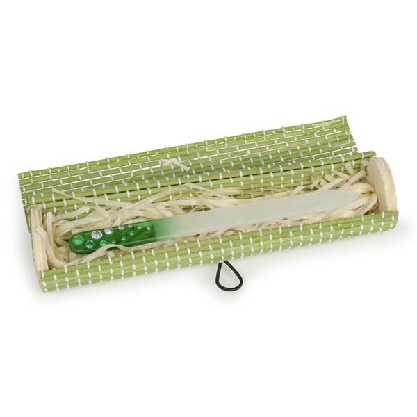 Detalle bautizo Lima de vidrio en estuche de bambú