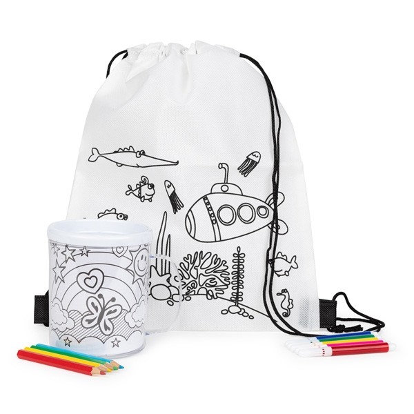 Mochila y taza para colorear para detalle de bautizo niños