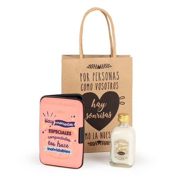 Botella licor con tarjetero en bolsa regalo para Detalle Bautizo