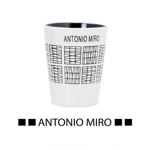 Taza Mildu Antonio Miro 