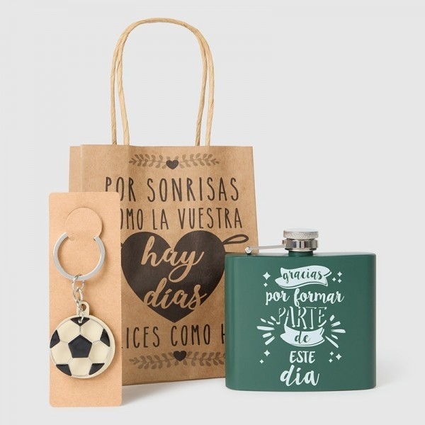 Detalle Bautizo llavero futbol petaca frases con bolsa