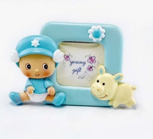 Marco azul Bebé con gorra para detalle de Bautizo