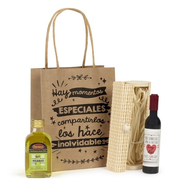 Detalle Bautizo Pack botella licor y abridor frases en estuche bambú en bolsa regalo