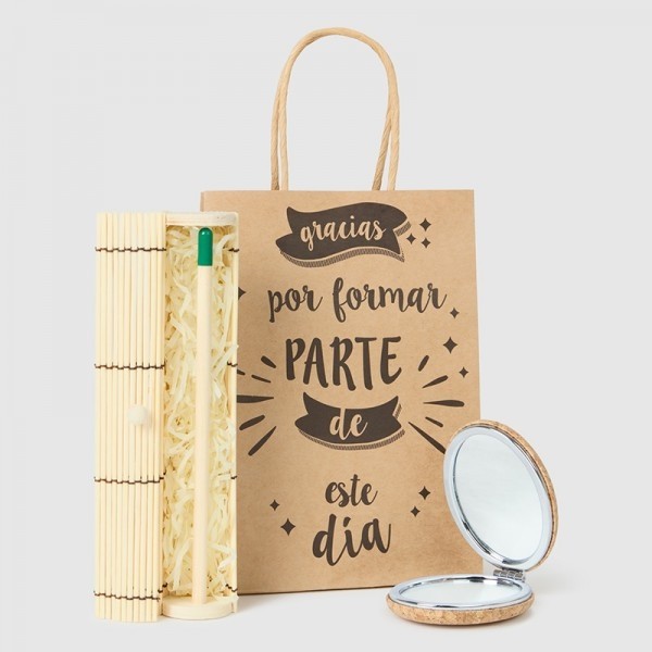 Detalle bautizo espejo de corcho y lápiz BIO