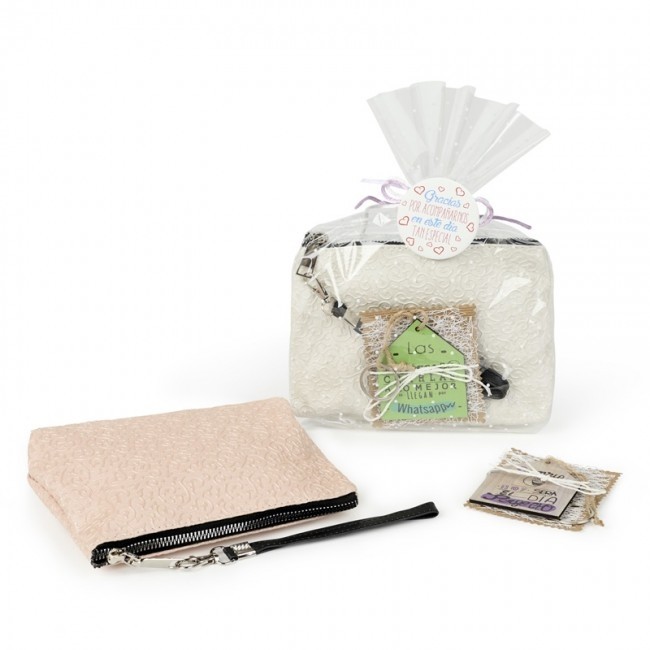 Detalle bautizo portatodo liso y llavero madera casa