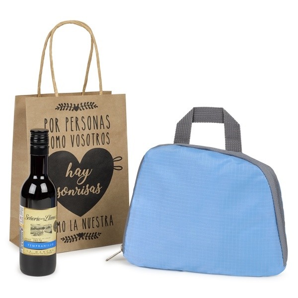 Detalle Bautizo Vino con mochila plegable 