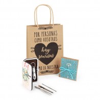 Detalle Bautizo Alfiler con set de manicura árbol de la vida en bolsa regalo