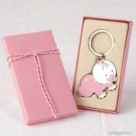 Detalle Bautizo llavero gateando rosa con caja regalo adornada