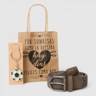 Detalle Bautizo cinturón elástico con llavero de futbol con bolsa