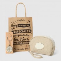 Detalle Bautizo Portatodo ovalado con llavero árbol de la vida con bolsa