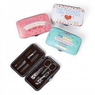 Estuche de manicura frases pastel detalle bautizo