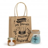 Detalle Bautizo Vela y mermelada artesanal en bolsa Kraft 