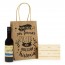 Botella de vino y posavasos en bolsa Kraft 